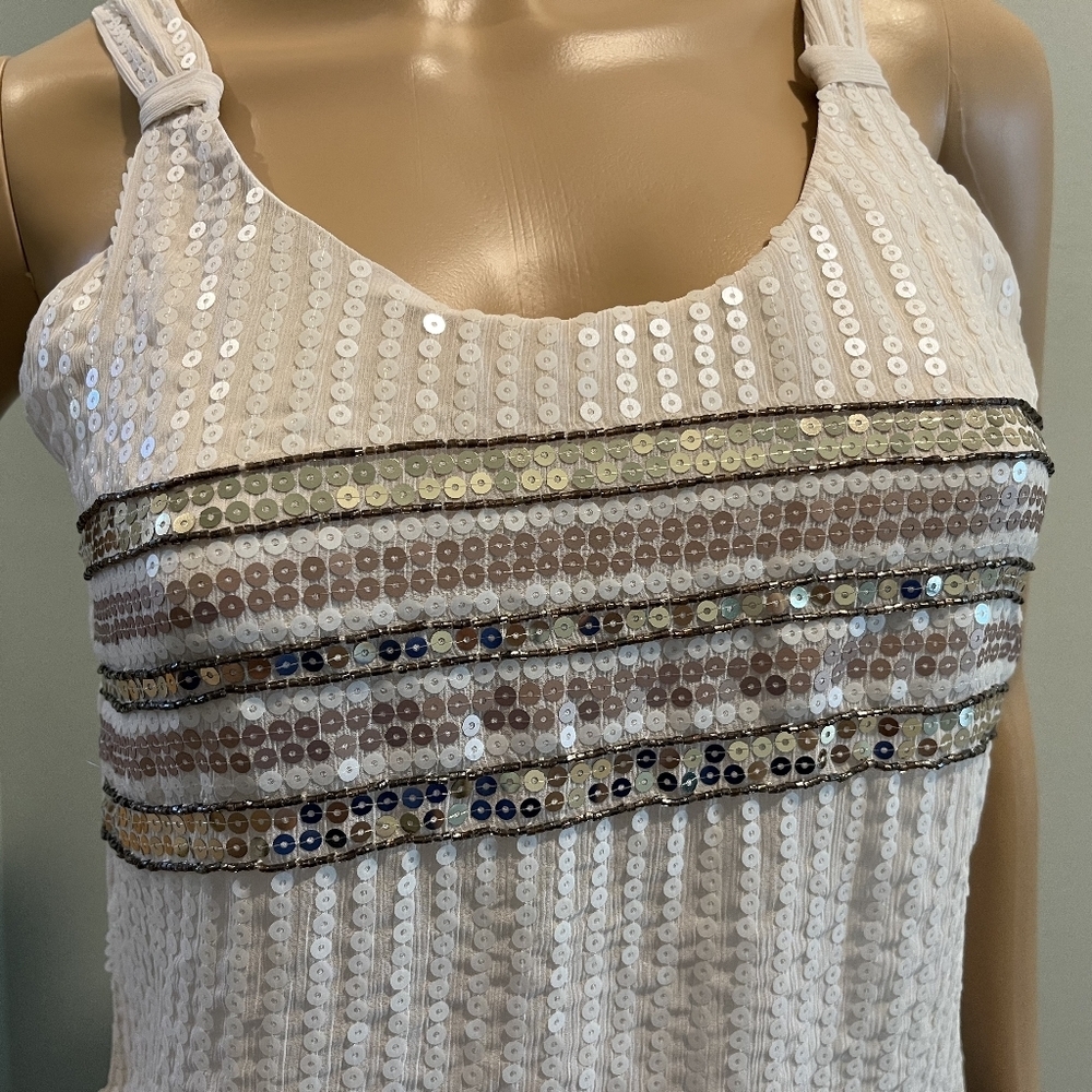White House Black Market Sequins Tank Top in Size XXS - Picture 2 of 15